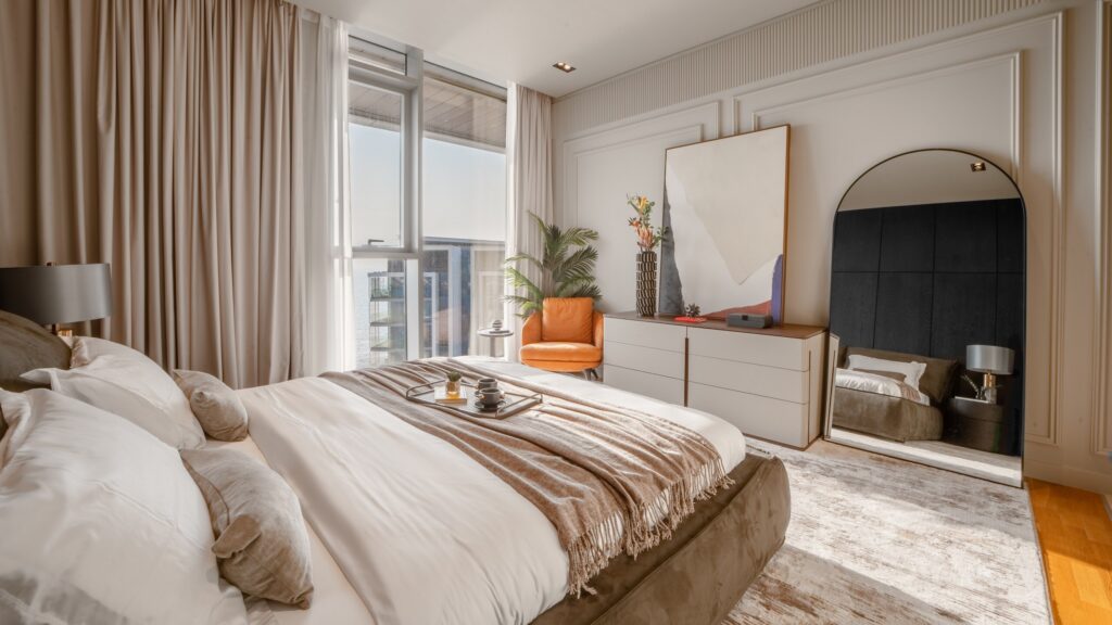 Master bedroom(2)