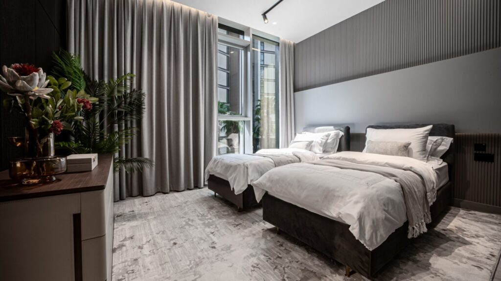 Third bedroom(3)